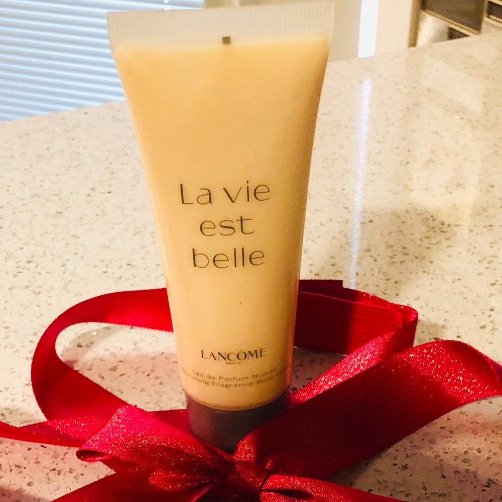 La Vie Est Belle Lotion
